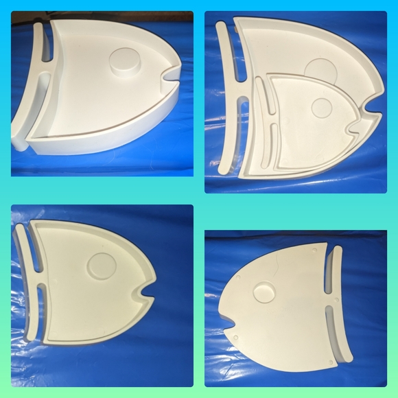 Set of 2 fish shaped pet reptile bowls. One mini & one large matching set unused - Picture 3 of 4